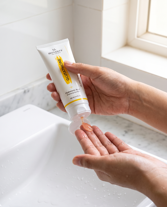 Translation missing: en.Brightening Daily Face Wash - Glutathione + Hyaluronic Acid | 100ml